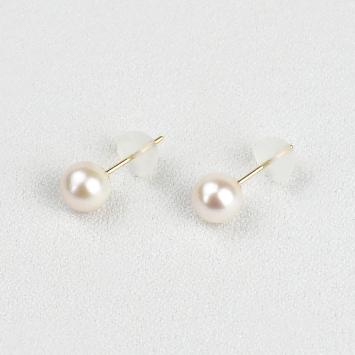 K18パールピアス